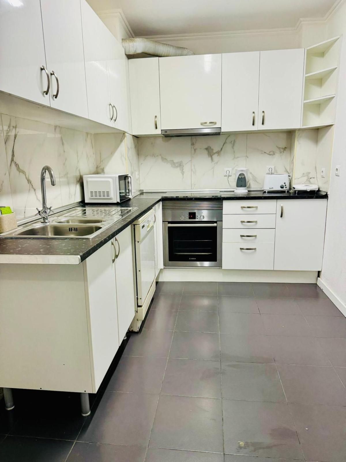 Apartamento T4 アルブフェイラ エクステリア 写真